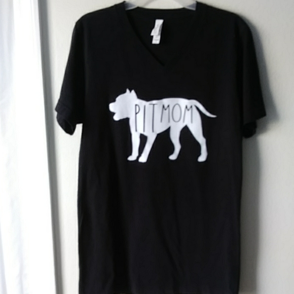 Bella Canvas Tops - Pit Mom v-neck t-shirt Small